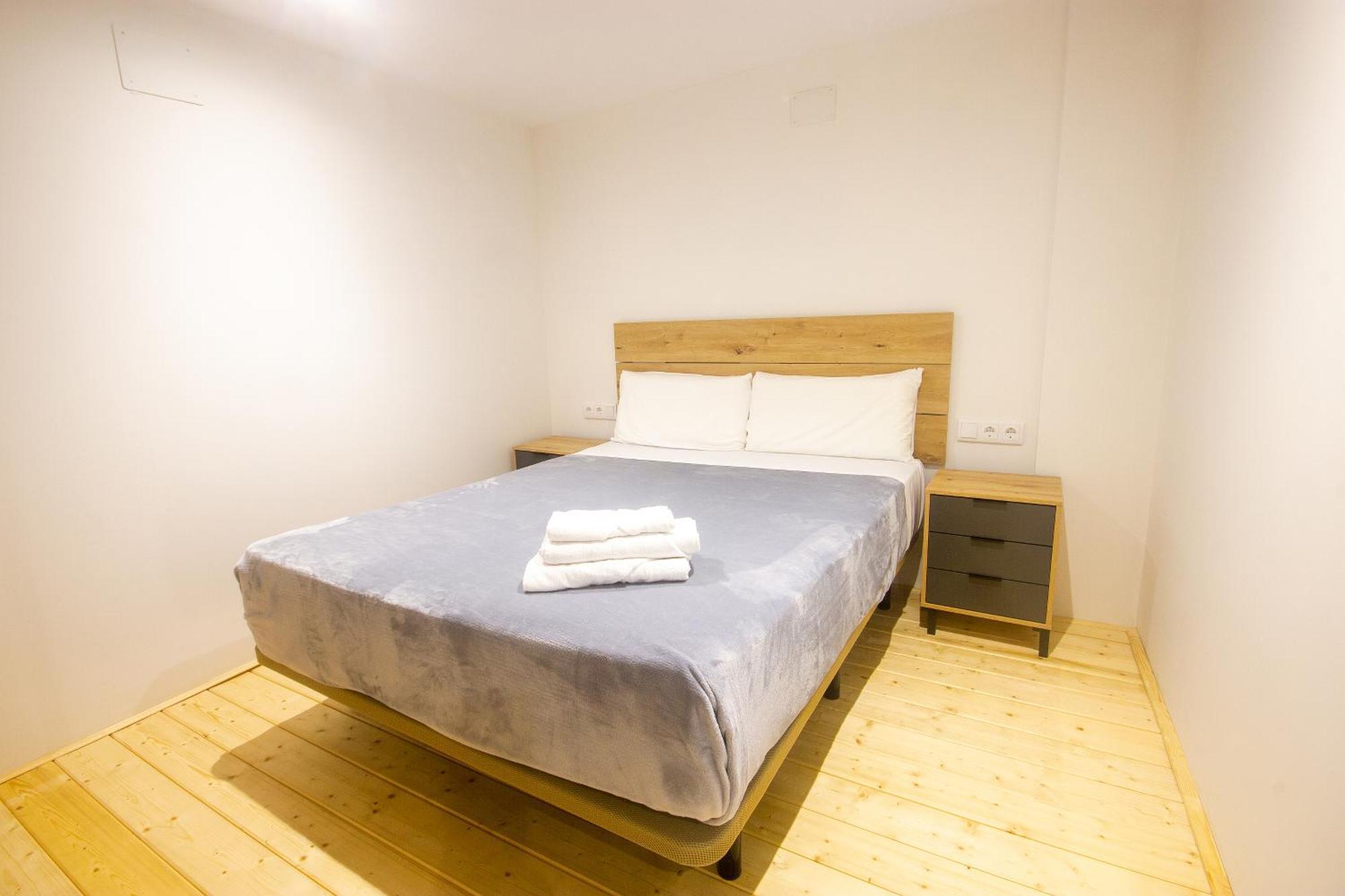 Portobeach Valencia Suites Экстерьер фото